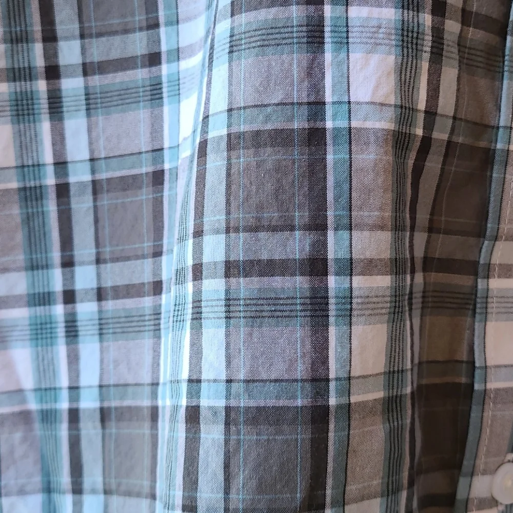 🔖3 For $10 🛍 Men's Casual Button Down Shirt - Blue Plaid - Picture 9 of 12